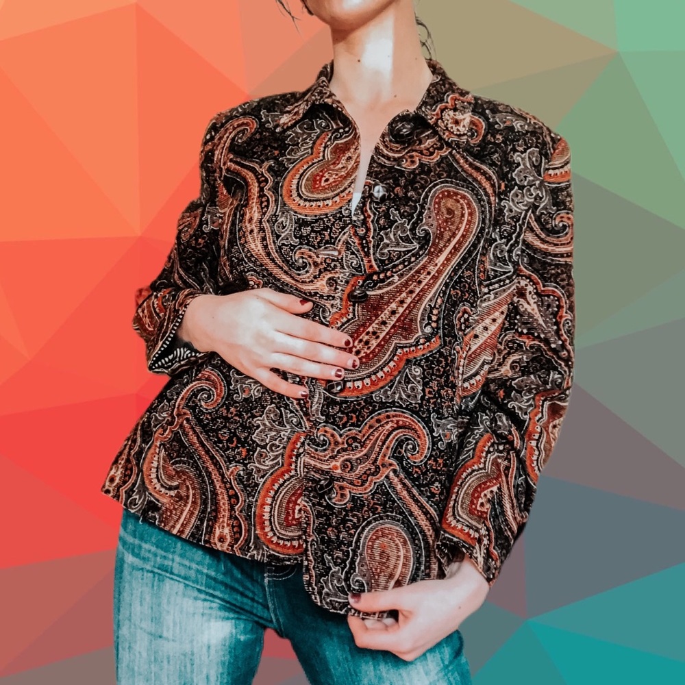 🚨 SOLD 🚨 Vintage Paisley Tapestry Jacket